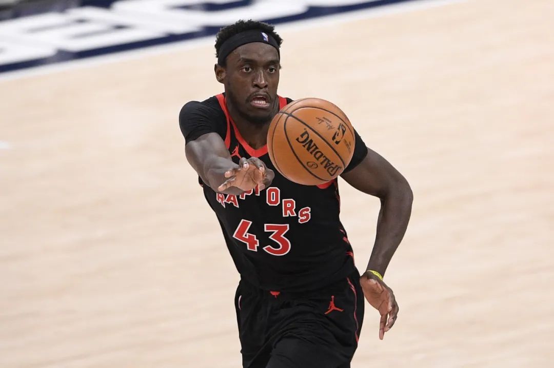 开云体育-中国队教练压力巨大！，西亚卡姆遭遇七持续失利再创辉煌时刻(樊振东回应国乒开会梗)