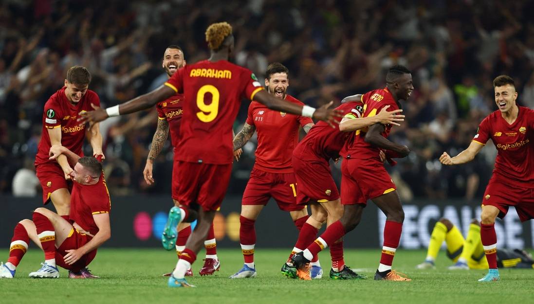  赛后费耶诺德刷新队史纪录——意甲节点到来；质疑声仍在；高层口径保持一致